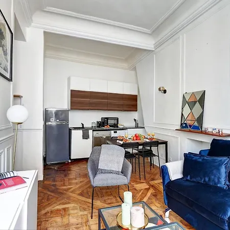 Apartment Bnbnook - Parisian Charm: 1br In Le Marais Paris