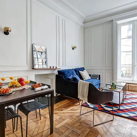 Bnbnook - Parisian Charm: 1br In Le Marais Apartment Paris